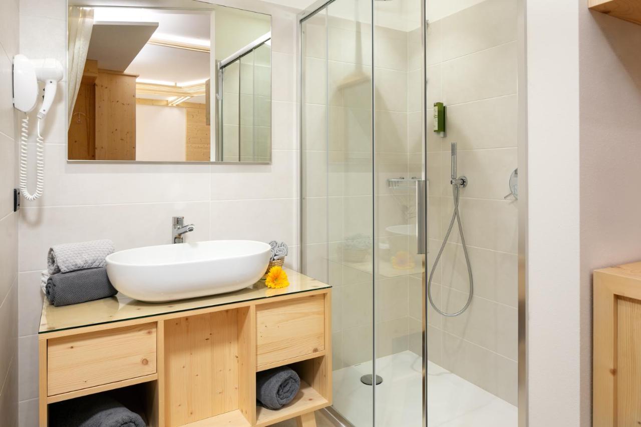 Hotel Pareda Canazei Ngoại thất bức ảnh
