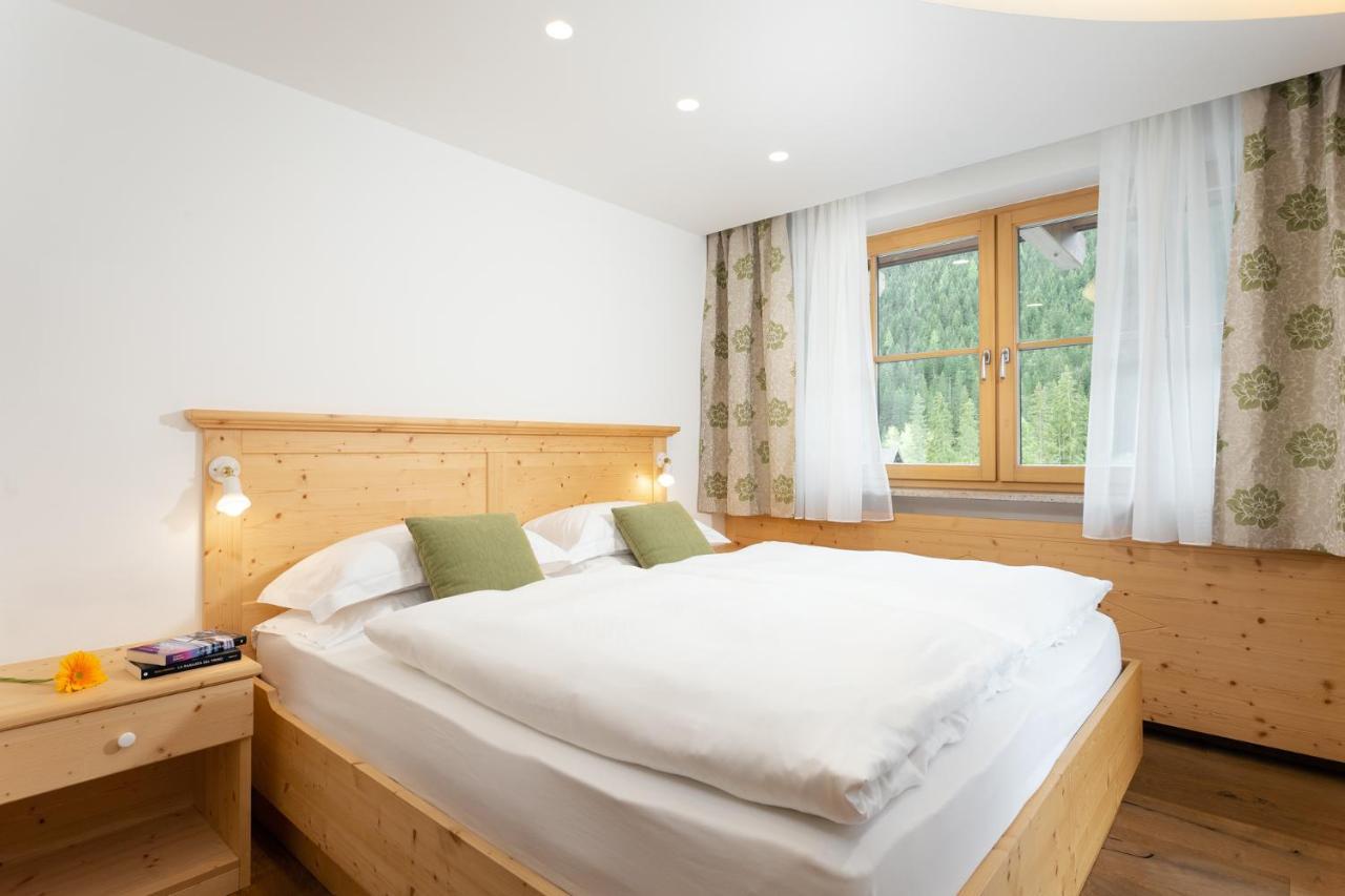 Hotel Pareda Canazei Ngoại thất bức ảnh