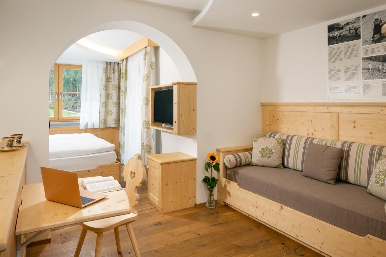 Hotel Pareda Canazei Ngoại thất bức ảnh