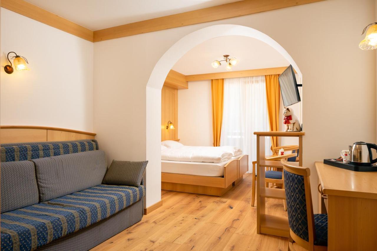 Hotel Pareda Canazei Ngoại thất bức ảnh
