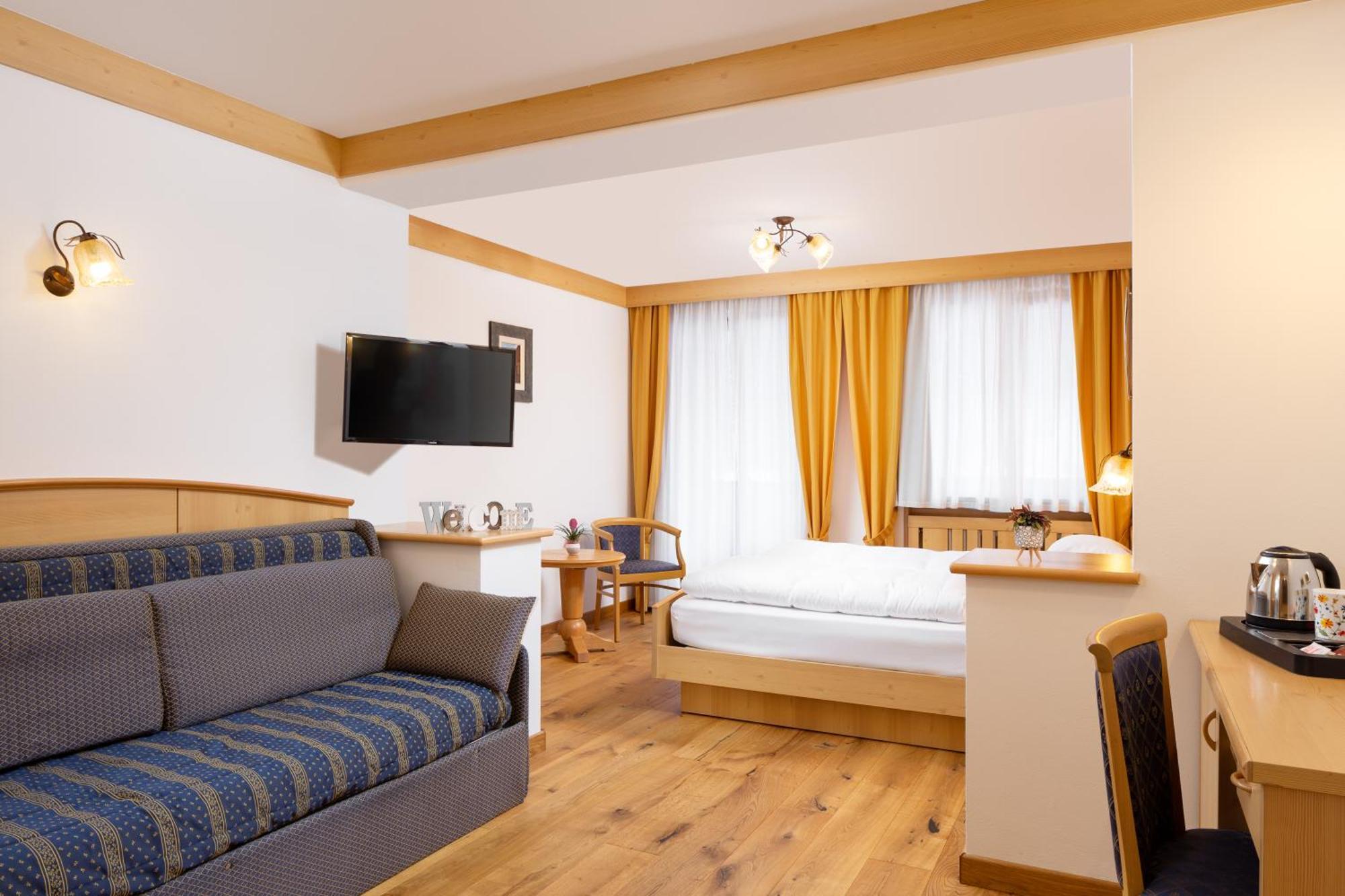 Hotel Pareda Canazei Ngoại thất bức ảnh